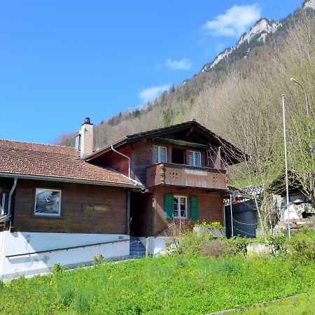 Apartment Chalet Vamika By Interhome Niederried bei Interlaken Luaran gambar